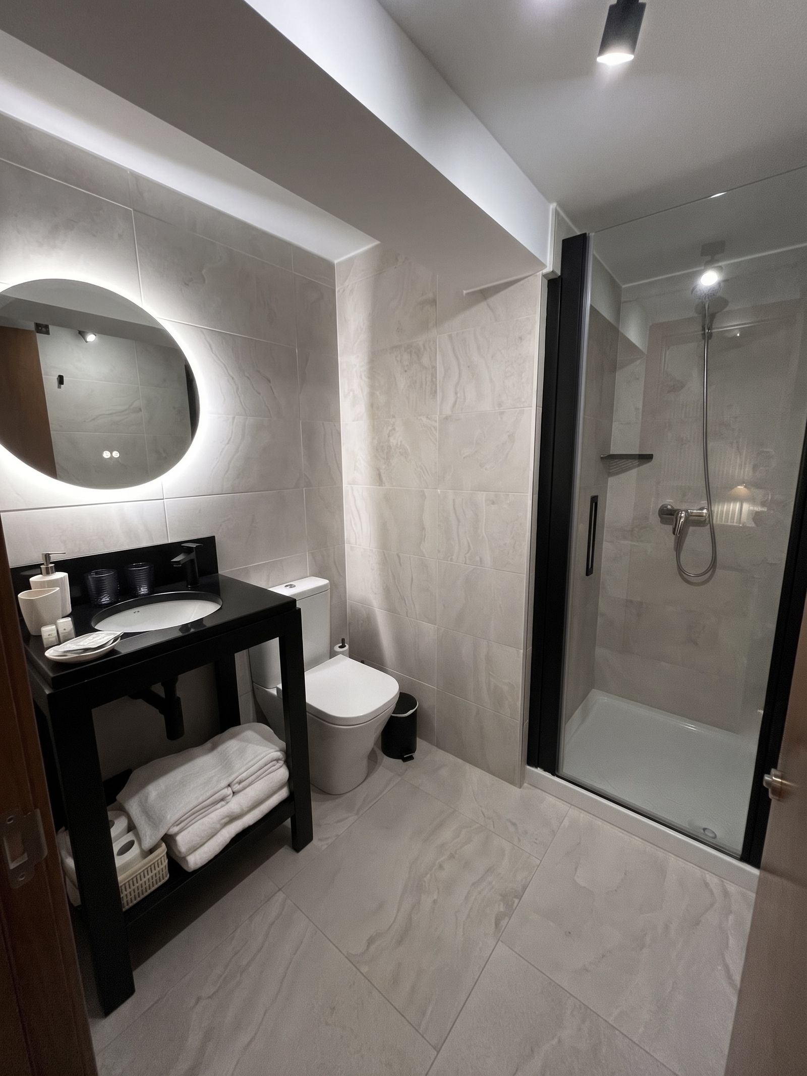 Habitación Deluxe del Casón del Conde, baño privado