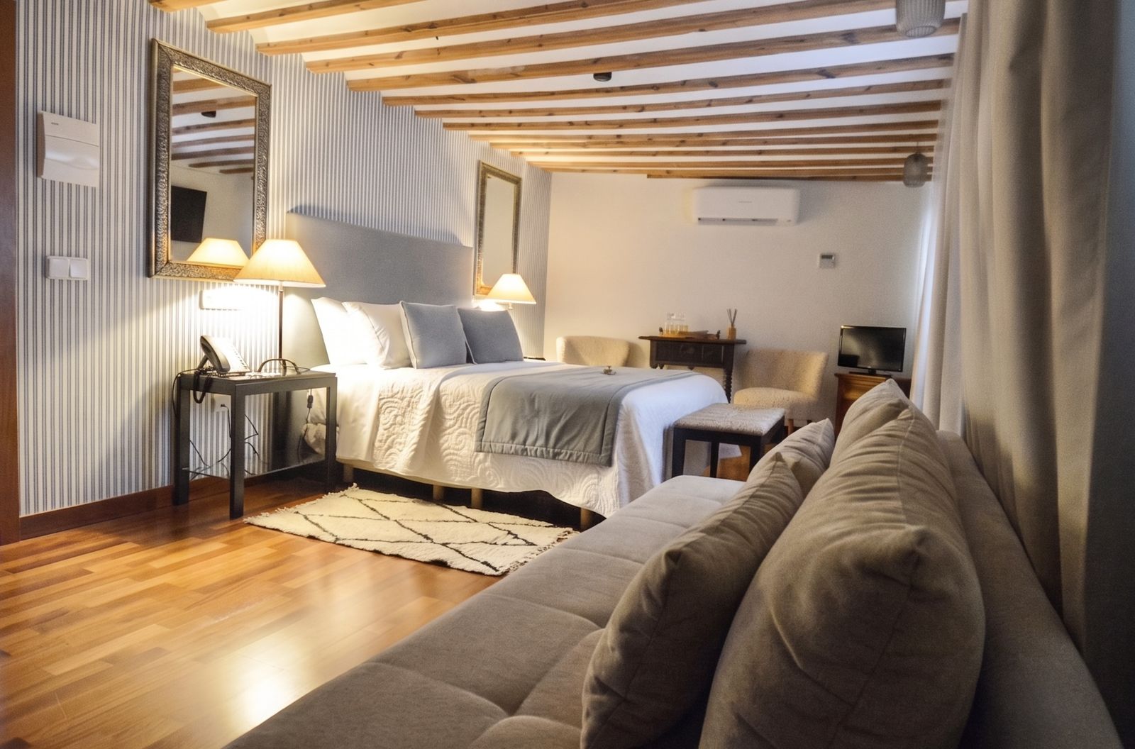 Habitación Familiar del Casón del Conde, ambiente luminoso