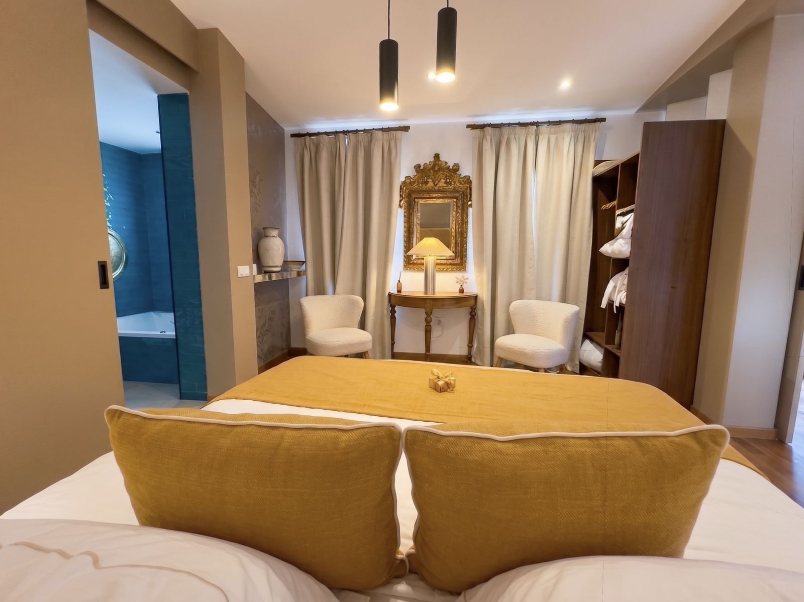 Suite Deluxe del Casón del Conde, zona de estar
